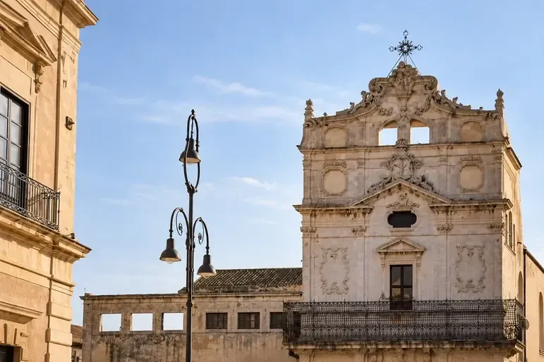 Santa Lucia alla Badia, Ortigia